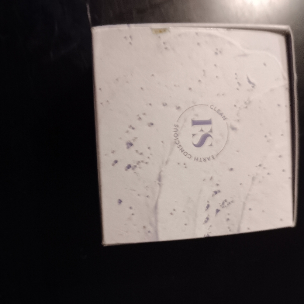 Fenty face mask - Picture 2 of 2
